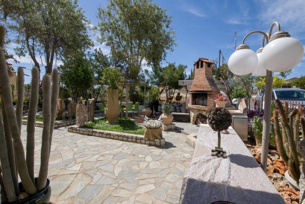 Villa Renas Secret Garden House Chania  Exterior foto