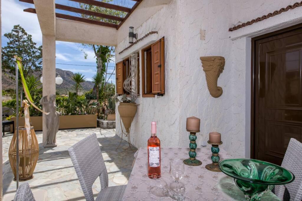 Villa Renas Secret Garden House Chania  Exterior foto